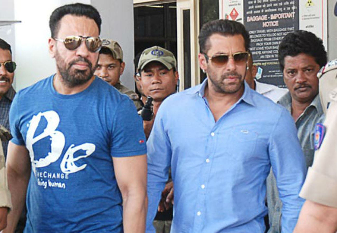 Bollywood star Salman Khan birthday special from kanpur