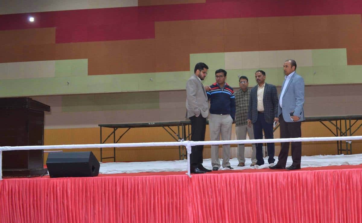 Narendra modi will come varanasi and preparations started