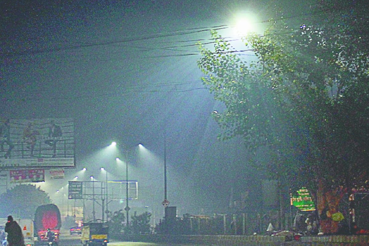 shivering cold,people facing record breaking Winter in western UP