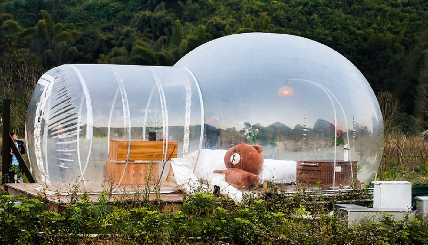 Southwest China bubble hotel made of transparent skin gives guests stunning views of the sky