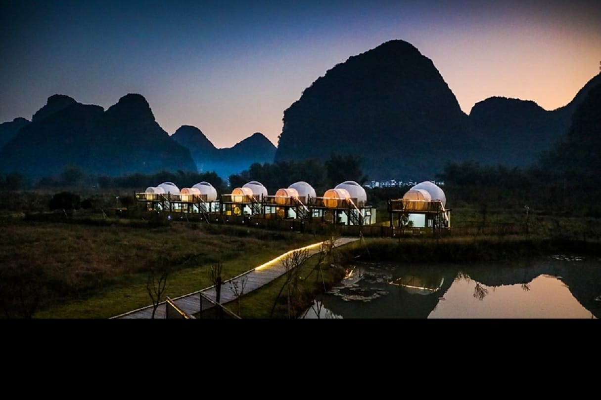 Southwest China bubble hotel made of transparent skin gives guests stunning views of the sky