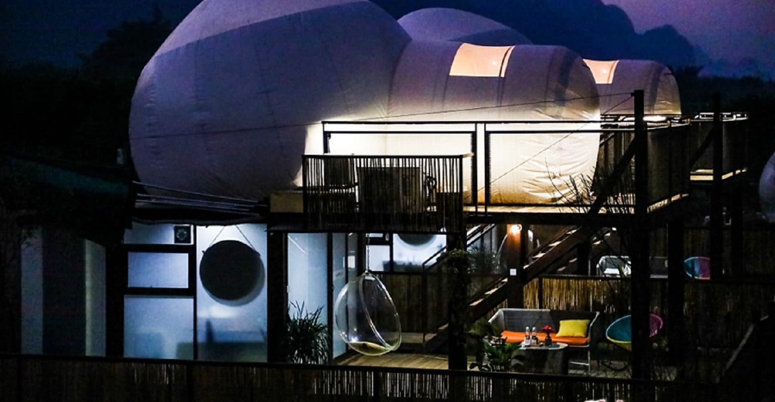 Southwest China bubble hotel made of transparent skin gives guests stunning views of the sky