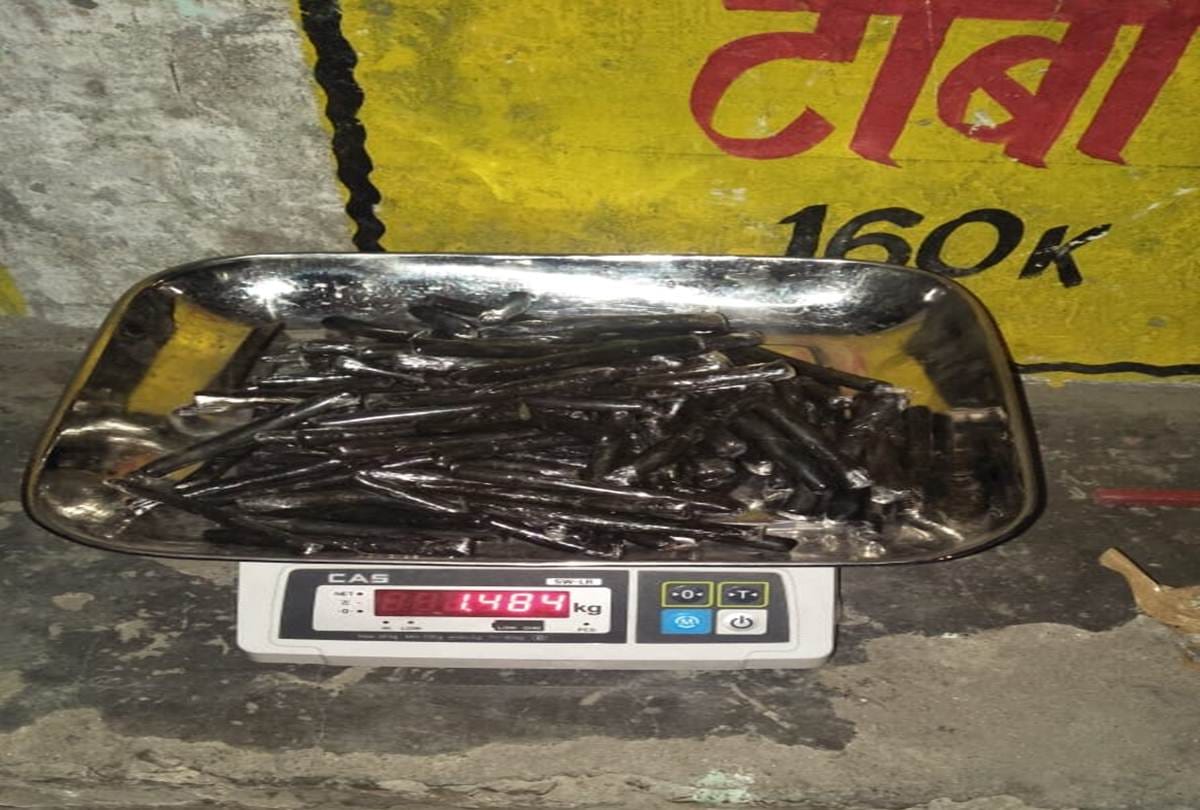 Cannabis Recovered from taxi in kullu at Himachal Pradesh
