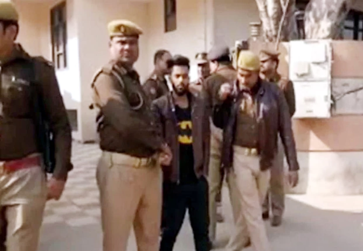 After gang rape accused Anurag continue talks to the victim on instagram
