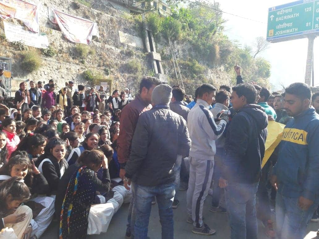 public angry on three garbage pickers sexually assault girl  case in chamoli