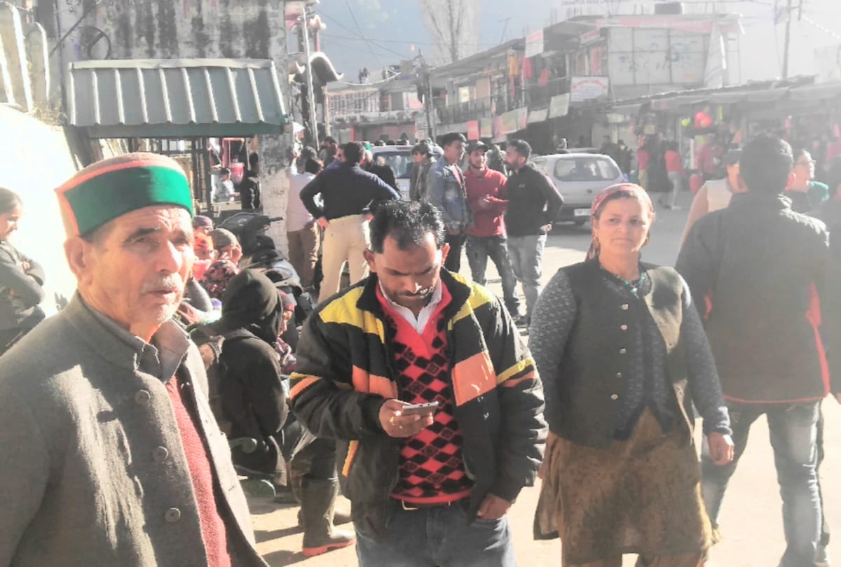 situation normal in rohru shimla and market remained open