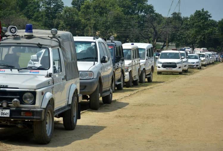 Dummy fleet rehearsed before narendra modi arrival in varanasi see photos