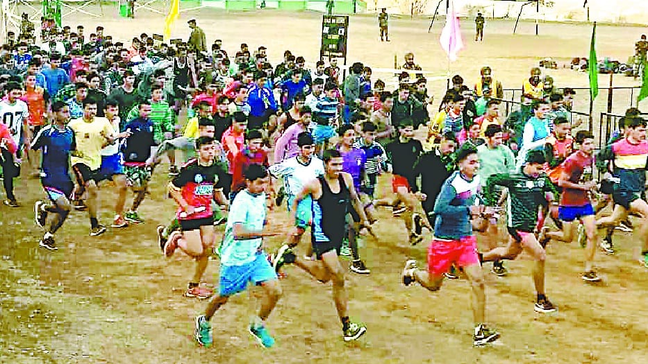 Youth from Pithoragarh in Army recruitment showed off
