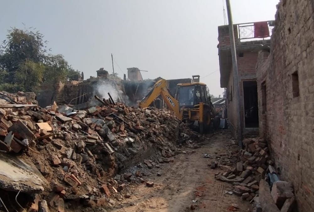 another blast in ramsanehighat in barabanki.