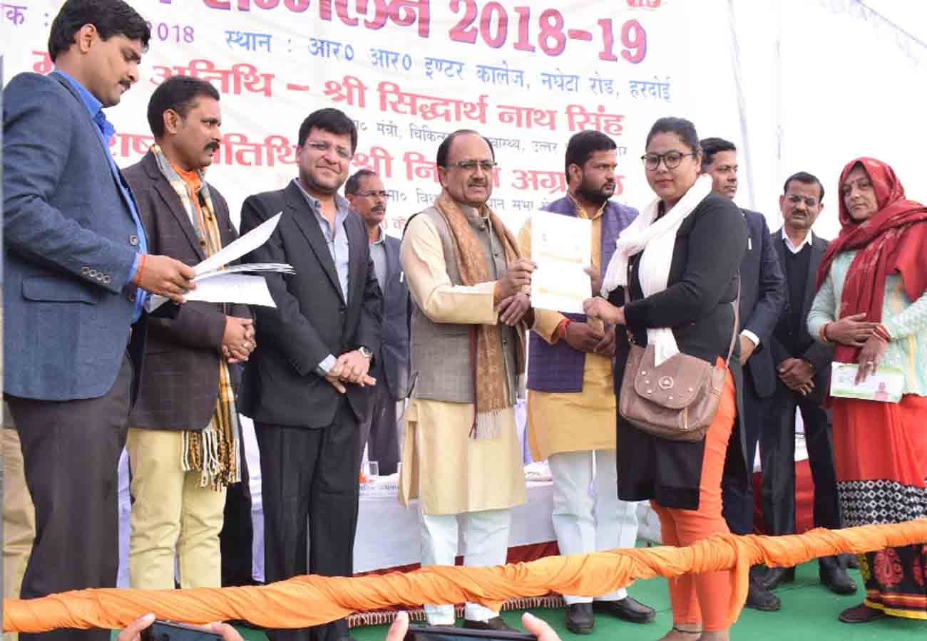 Siddharthnath Singh targets Rajbabber and nitin agrawal targets akhilesh yadav