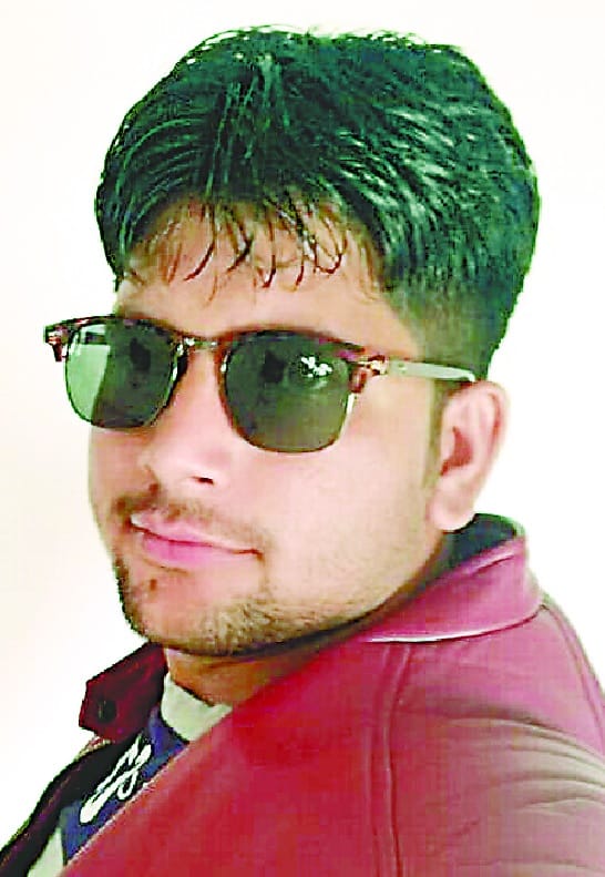 Engineer crushed with stone and killed friend