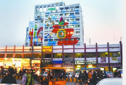 different colours of Prayagraj kumbh on walls