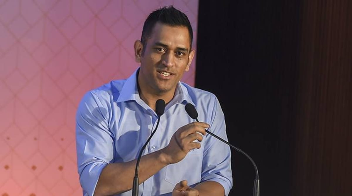 ms dhoni says dont criticise individual prefrences of players