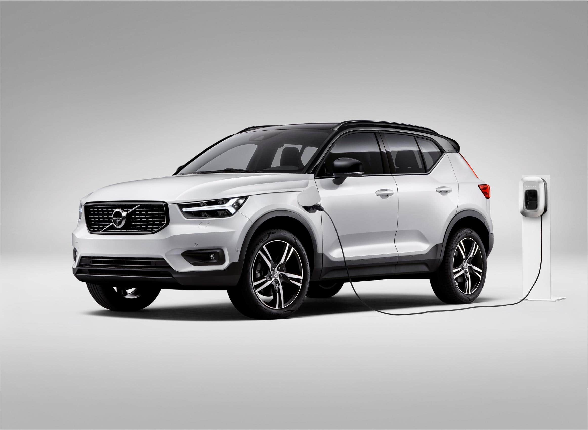 Over one in five new cars sold in the European Union in August was fully electric
