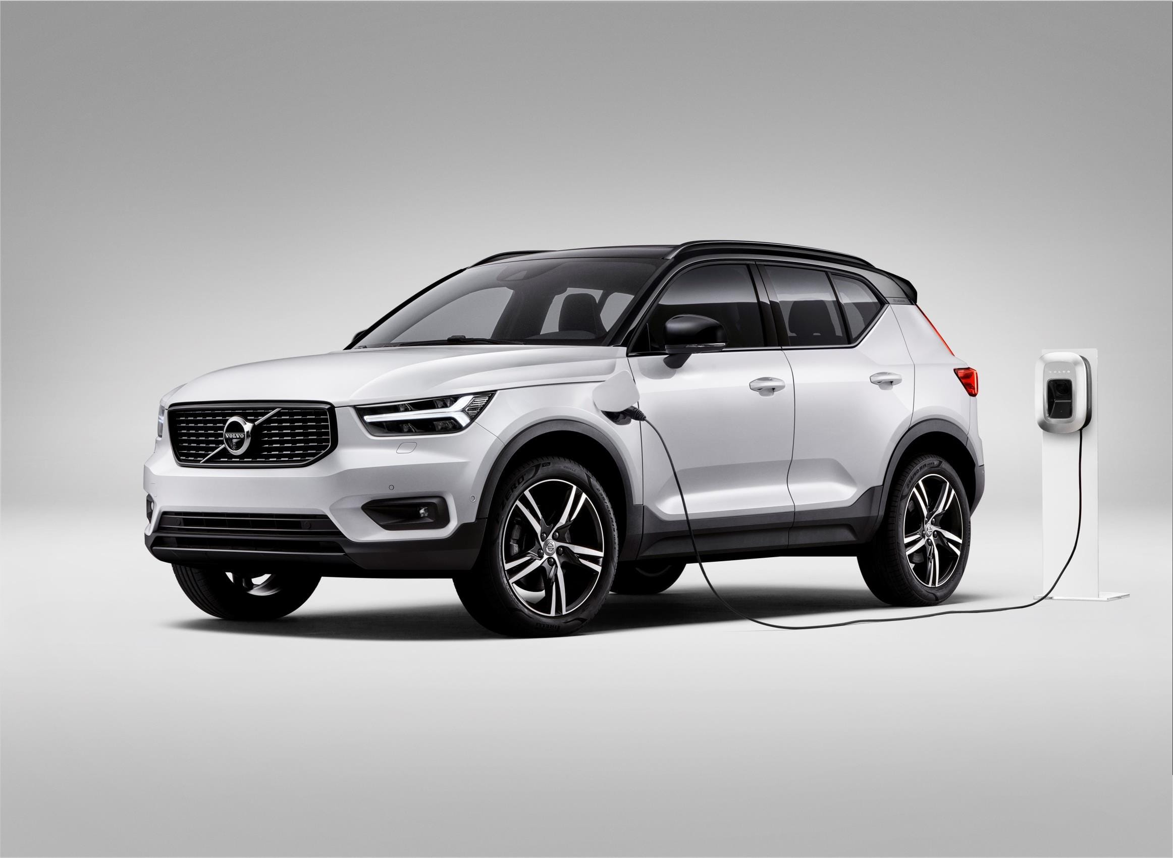 electric and hybrid car to be launched in 2019, future trend of electric vehicles