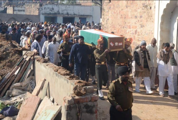 Martyr Cremation, Indian Navy Soldier Naveen Funeral in Charkhi Dadri of Haryana