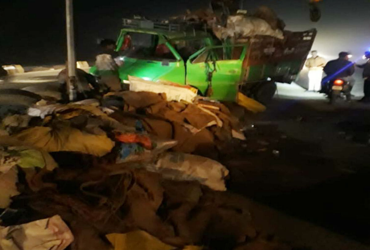 death of two people after truck collides with divider in tundla