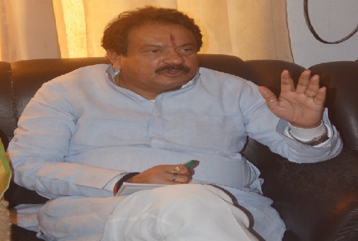 Minister SP Singh Baghel says Congress gets 65 years, why not ten years to Modi