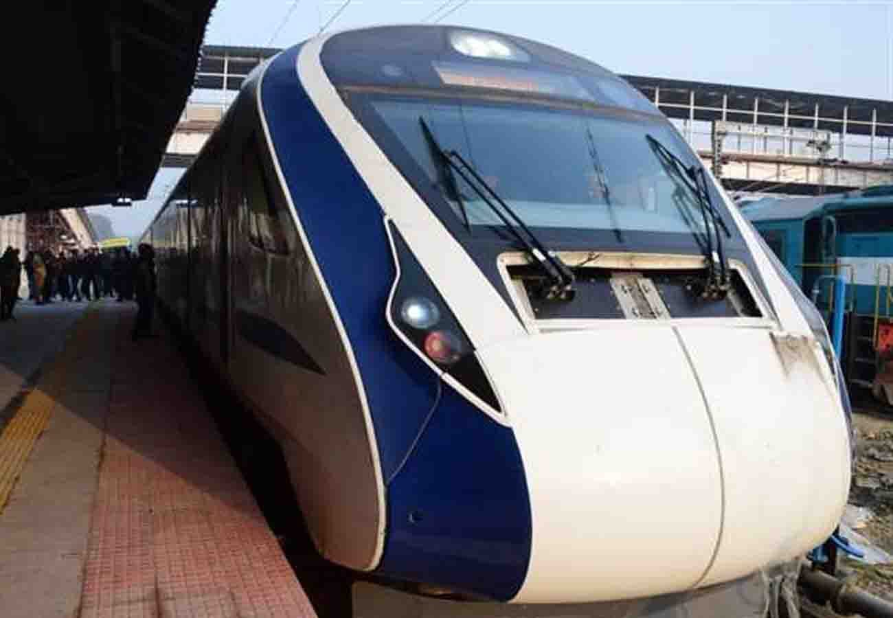 Kanpurias saw high speed train 18