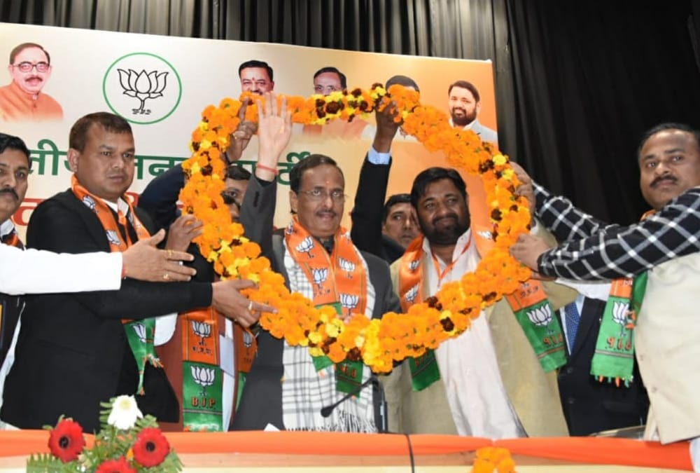 deputy chief minister dinesh sharma speaks in BJP's anusuchit jati morcha meet.