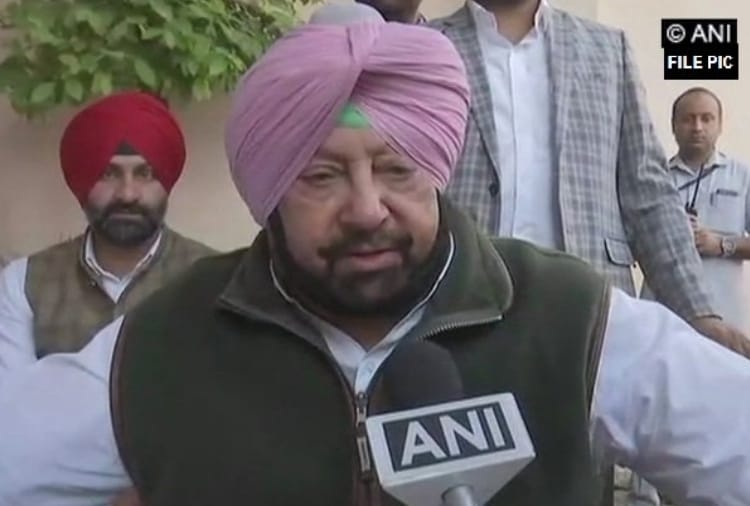 CM Captain Amarinder Singh tweets on Accidental Prime Minister Trailer and targets on BJP