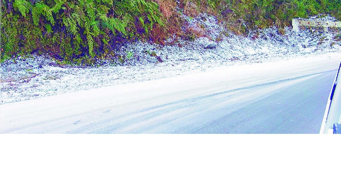 Bed sheet laying on roads, risk of accident