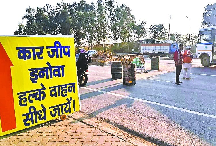 Ghaggar Bridge Lane Closed due to Recarpeting on Ambala Delhi National Highway