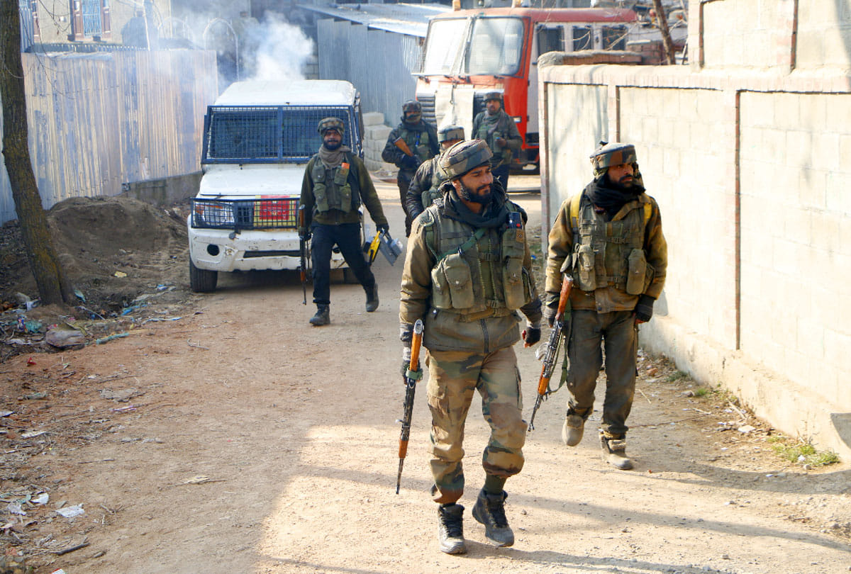 Jammu & Kashmir: Four militants killed in Pulwama encounter, army jawans video viral