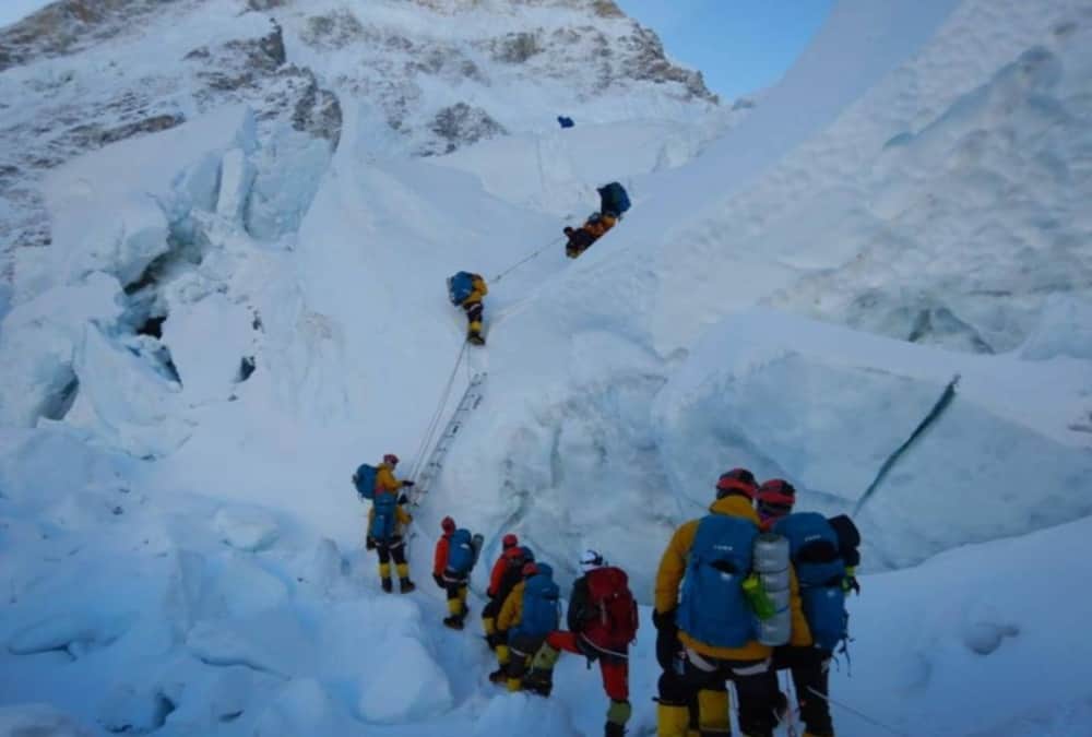 IPS Officer Sanjay Gunjyal climbed Everest for learn Disaster management challenges