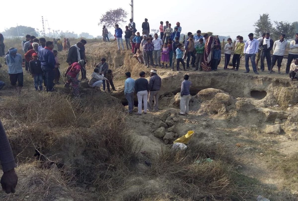 girl dies three injured after landslide in etah