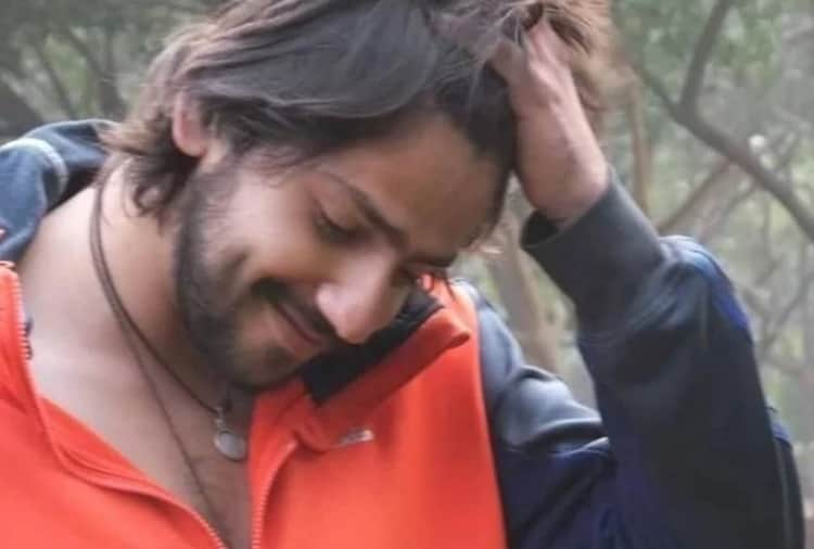 Bolywood, bigboss grand finale romil chaudhary and karanveer bohra has eliminated