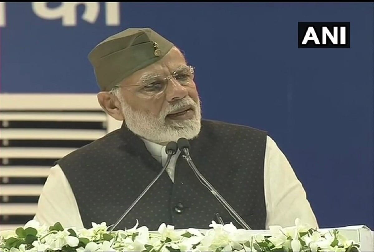 Prime Minister narendra Modi will do hundred rallies in 20 states, 5 rallies every day
