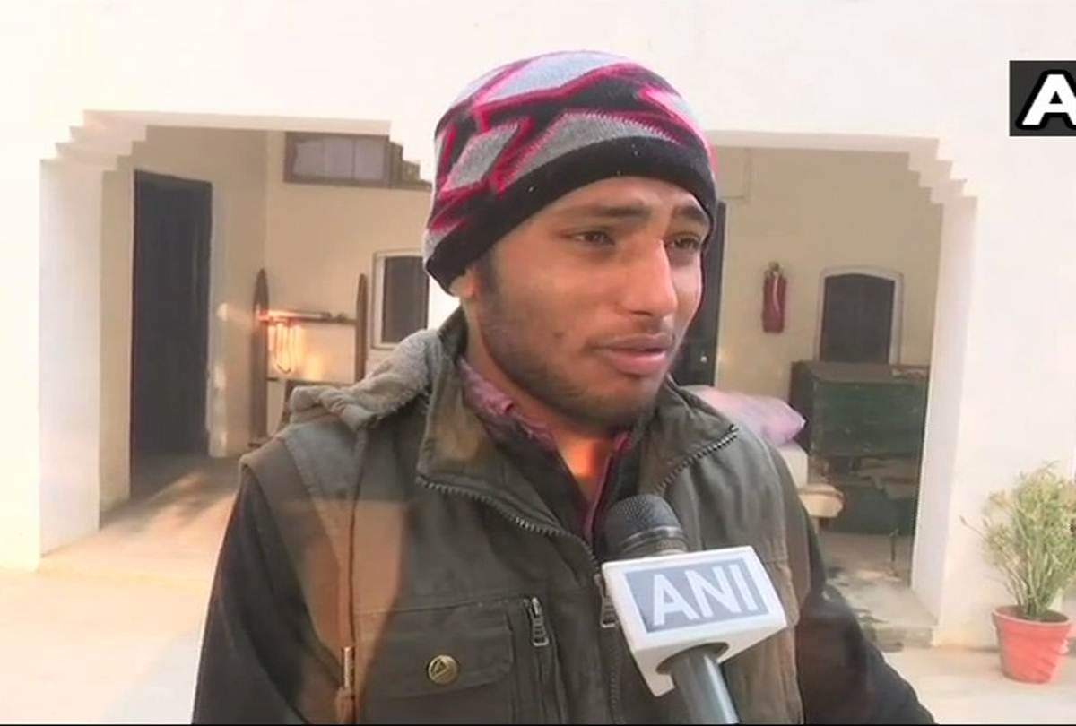 Ghazipur Police Constable Death, 32 people have been named in the FIR