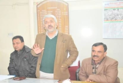 Himachal kamgar kalyan board ex chairman Surender Thakur story
