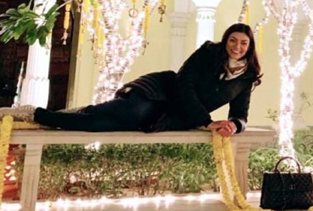 sushmita sen and prabhas attend baahubali director rajamouli son wedding