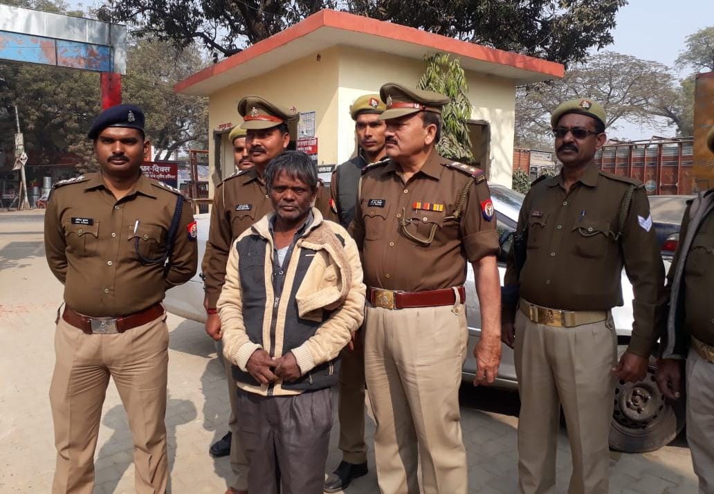 Police recovered tortoise during car checking in varanasi
