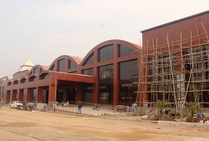 मंडुवाडीह स्टेशन