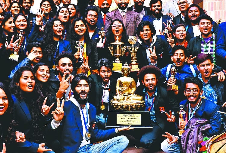 Chandigarh University wins the Youth Festival 2018