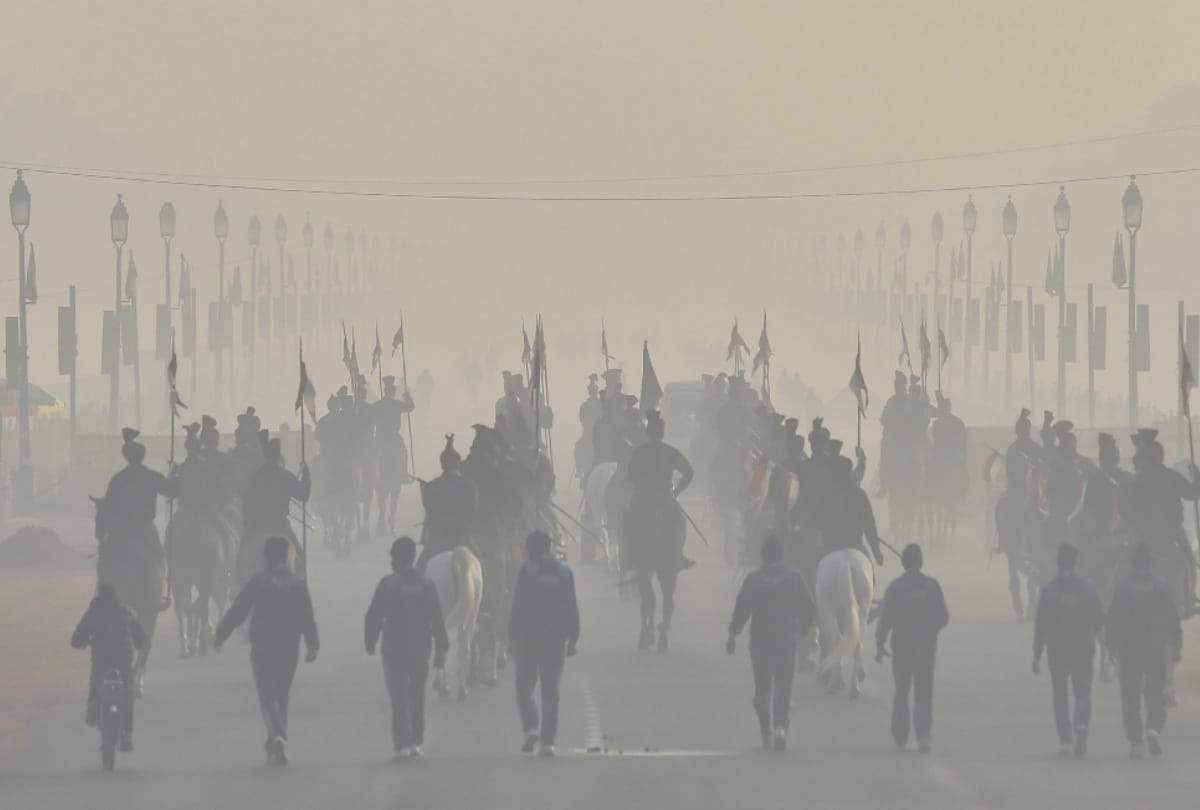 Republic Day Parade Rehearsal at Rajpath in Delhi see in photos