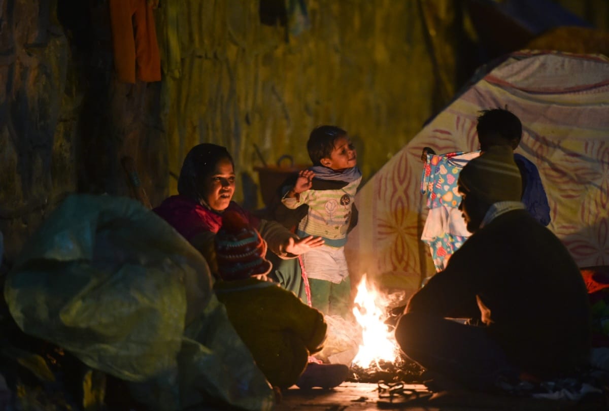 Winter breaks 22 year record in Delhi