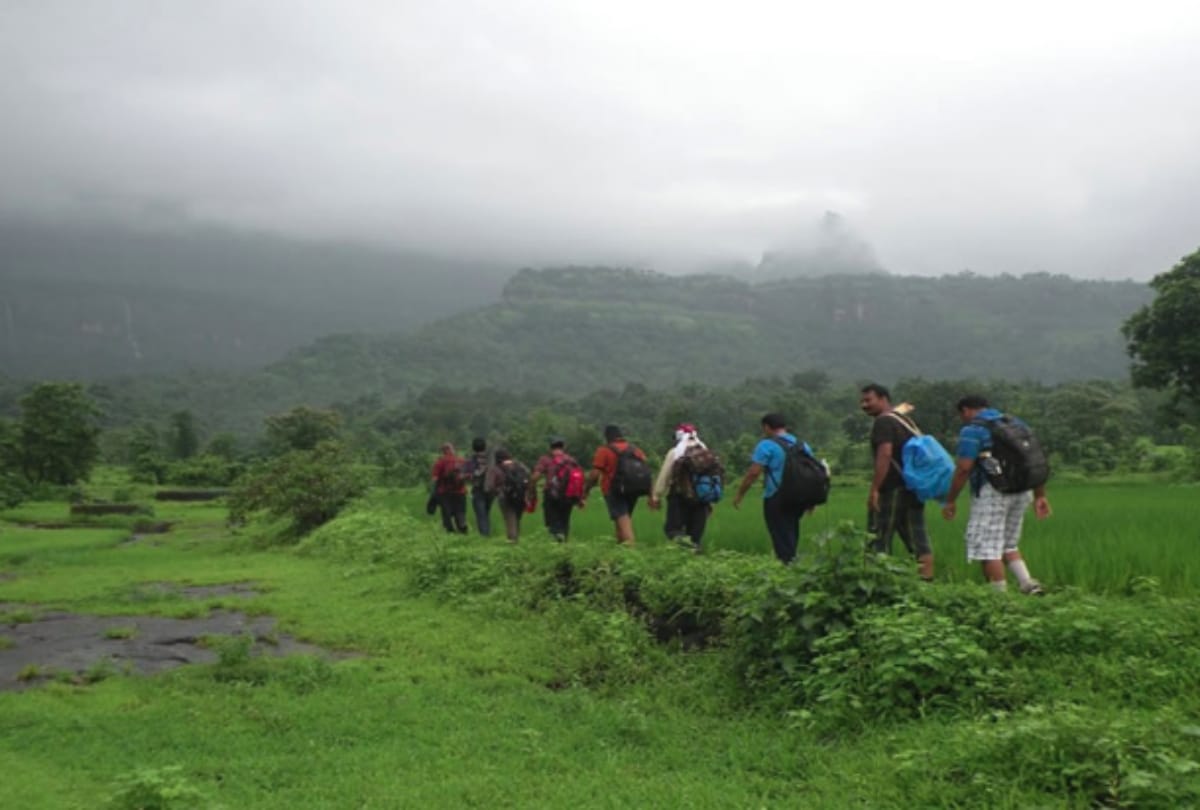know the beauty of khandala hill station