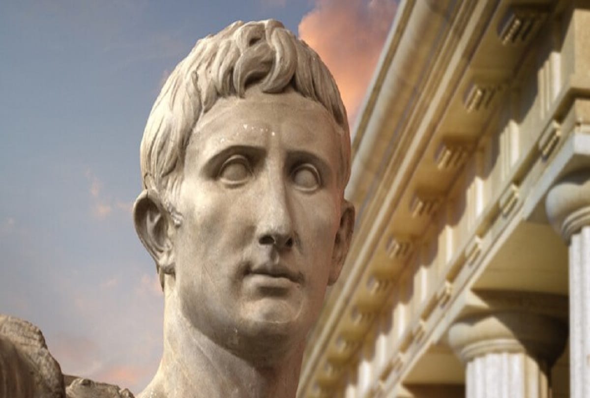 Roman dictator Julius Caesar had commemorate to start celebrate new year about 4000 years ago