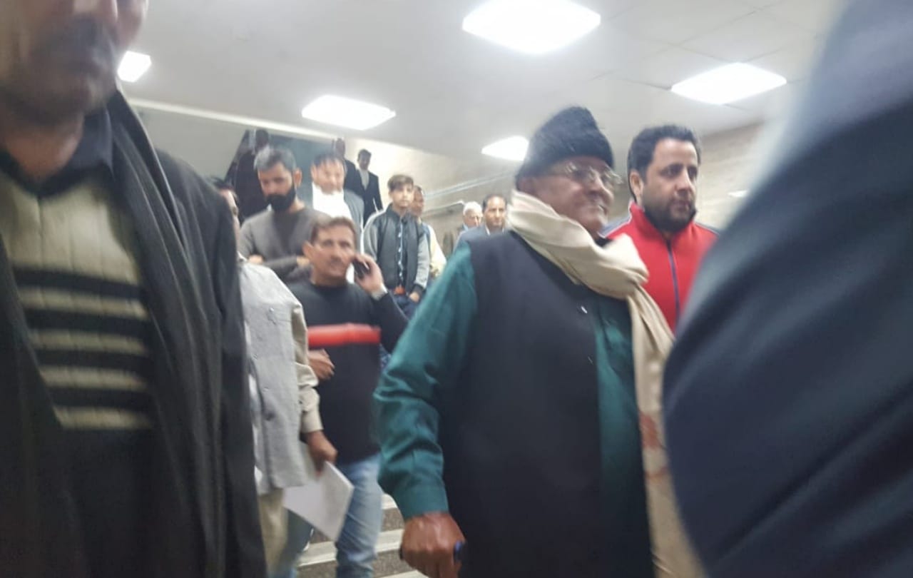 sajjan kumar surrendered sent to mandoli jail, see in photos victims celebration