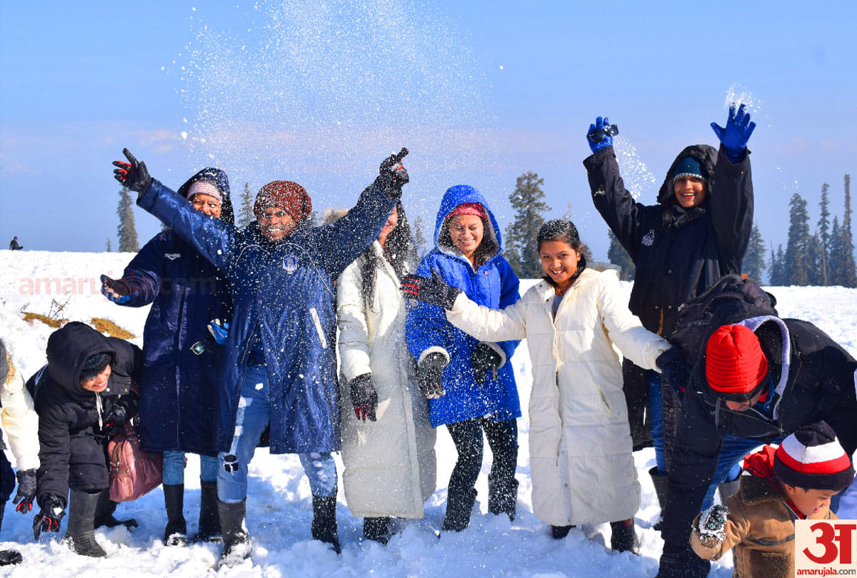 New Year 2019 celebrated in Gulmarg Jammu kashmir