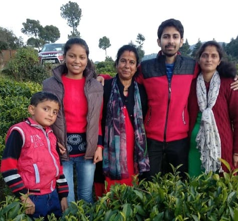शहरों के लोग जंगलों में मना रहे नए साल का जश्न
