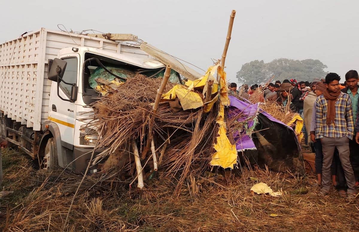 30 people died in road accident on first day of new year at purvanchal