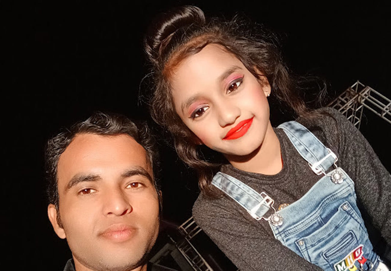 Anahita dwivedi of Hardoi made dance sensation on social media