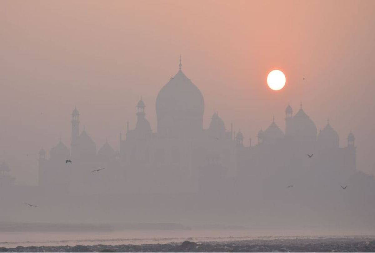 new year 2019 celebrations photos of agra mathura