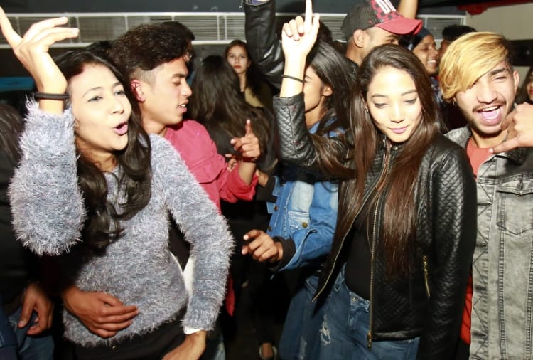 Chandigarh, youths Celebrating New Year in Chandigarh