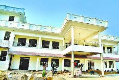 lucknow nagar nigam will make 80 new marriage house in new year